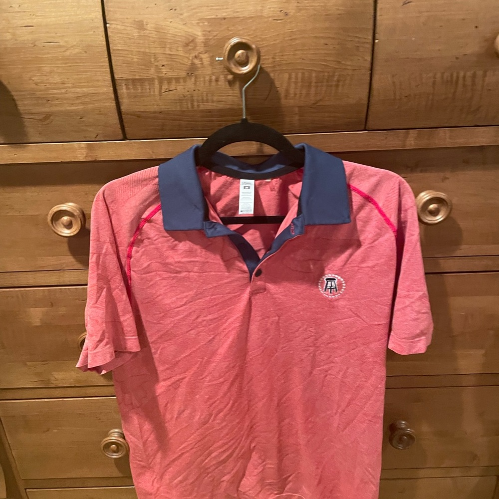 Unrl Mens medium barstool collection men’s golf shirt